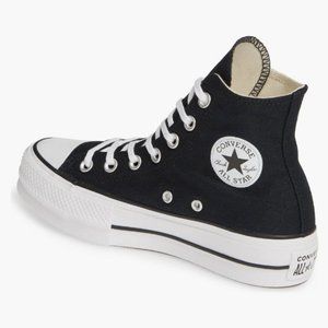 Women's Converse Chuck Taylor All Star Lift High Top Shoes - New in Box
